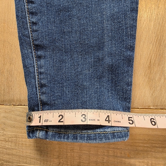7 For All Mankind “The Skinny” Distressed Skinny Jeans – Size 30 - Picture 10 of 12